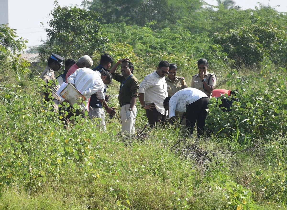 The place at Vellakinar near Thudiyalur, from where the police arrested the three accused