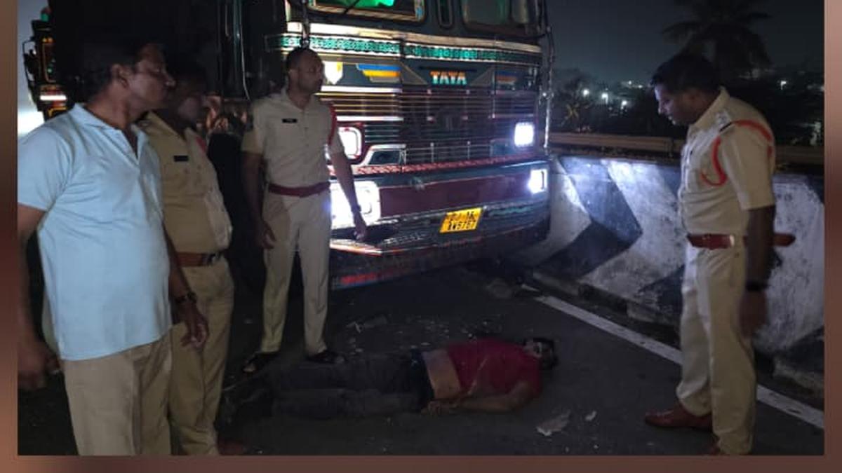 Two killed, one injured as speeding lorry crashes into vehicles on Hyderabad–Vijayawada highway