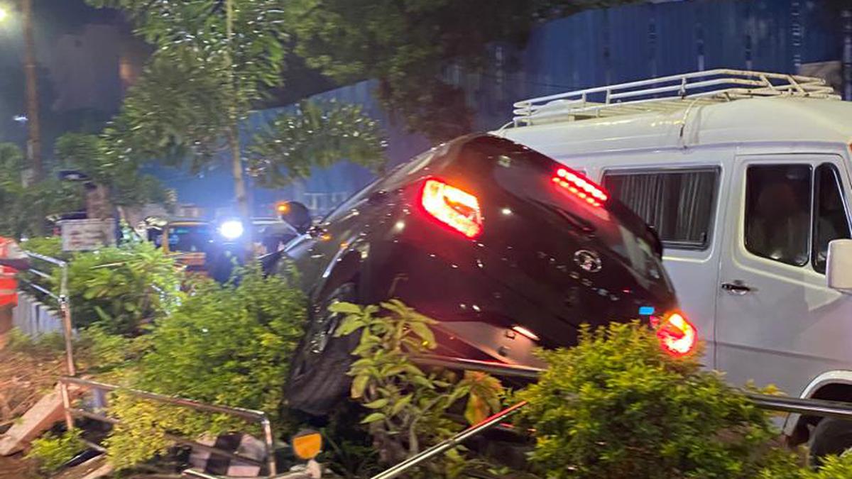 Chennai restaurant employee wrecks customer’s brand new car