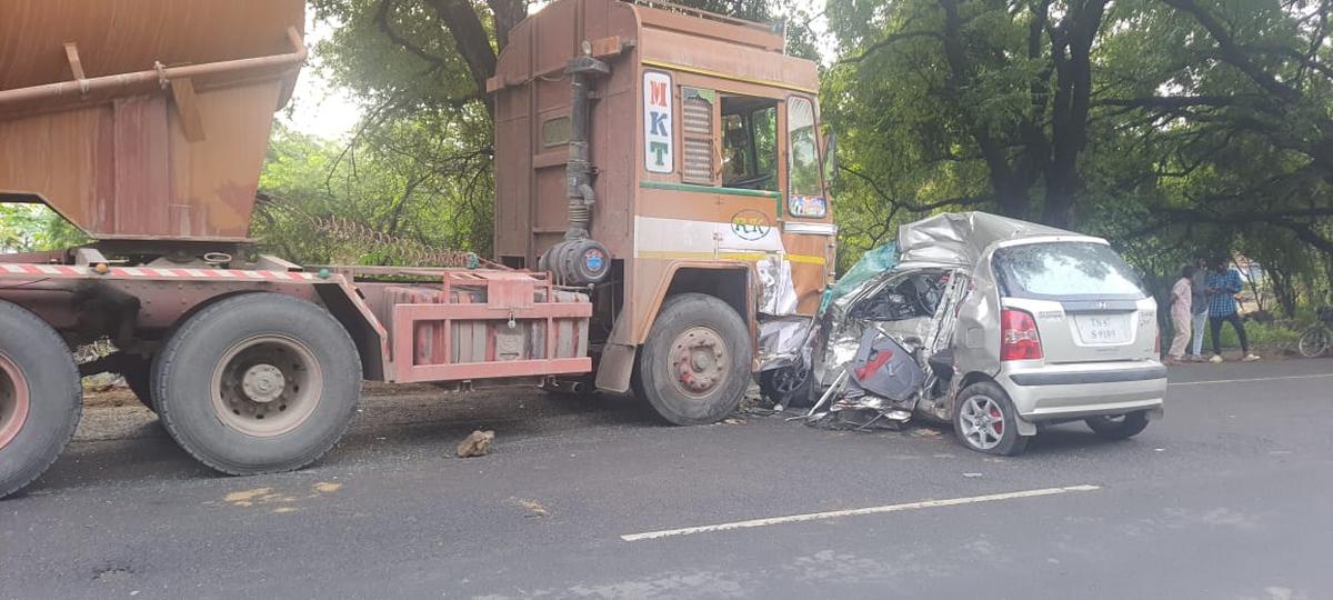 Container lorry collides with car in Tiruppur district, three die