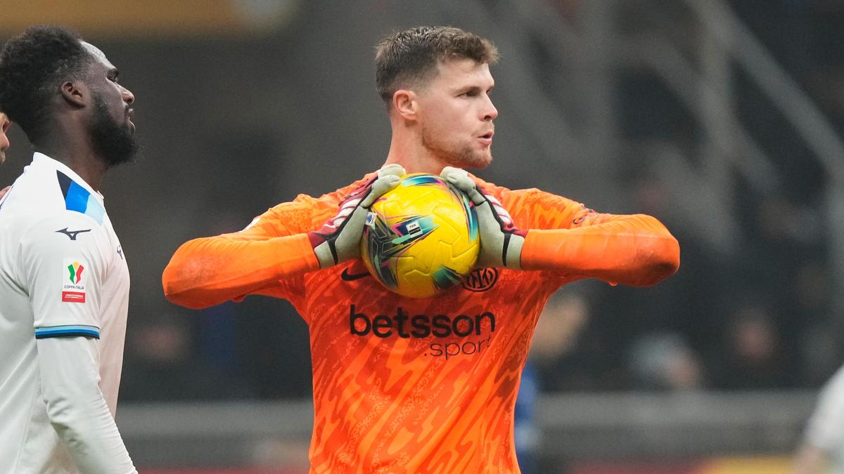 Inter Milan goalkeeper Josep Martínez involved in car accident that kills an 81-year-old man