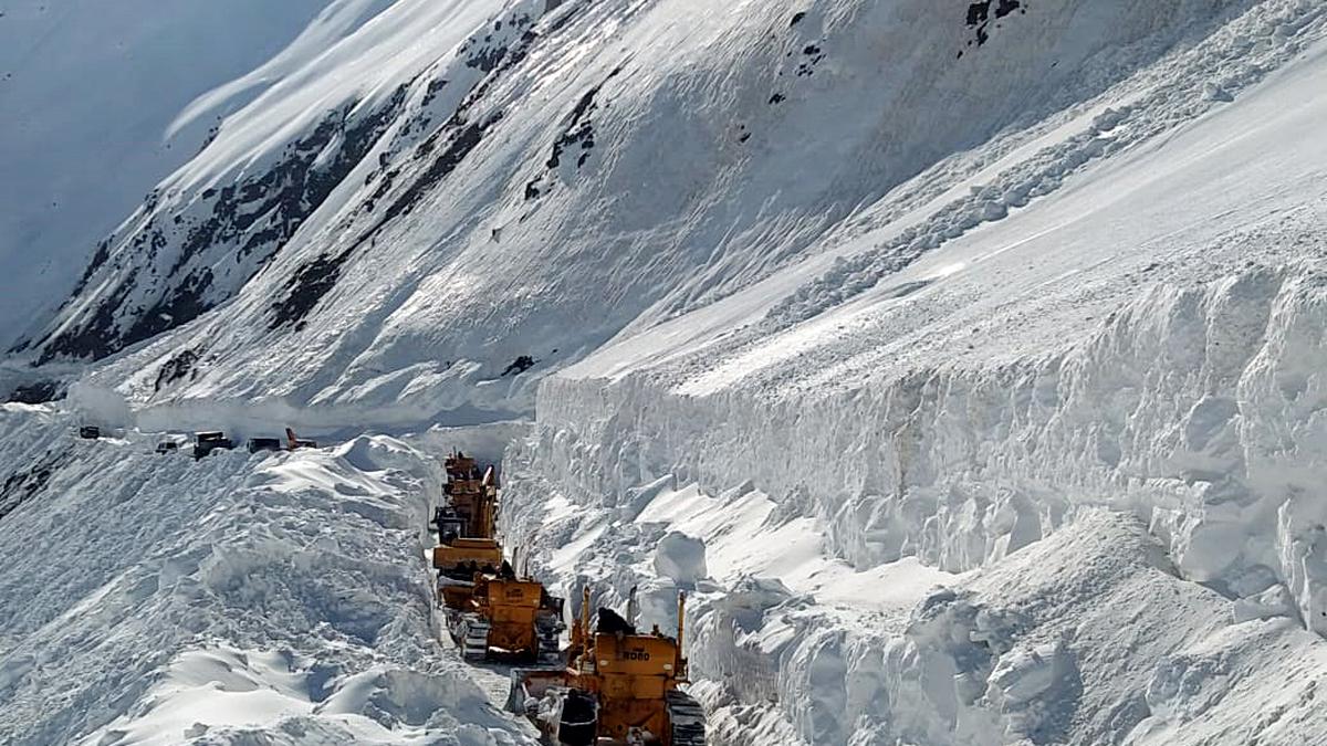 BRO opens strategic Zojila Pass in record 68 days