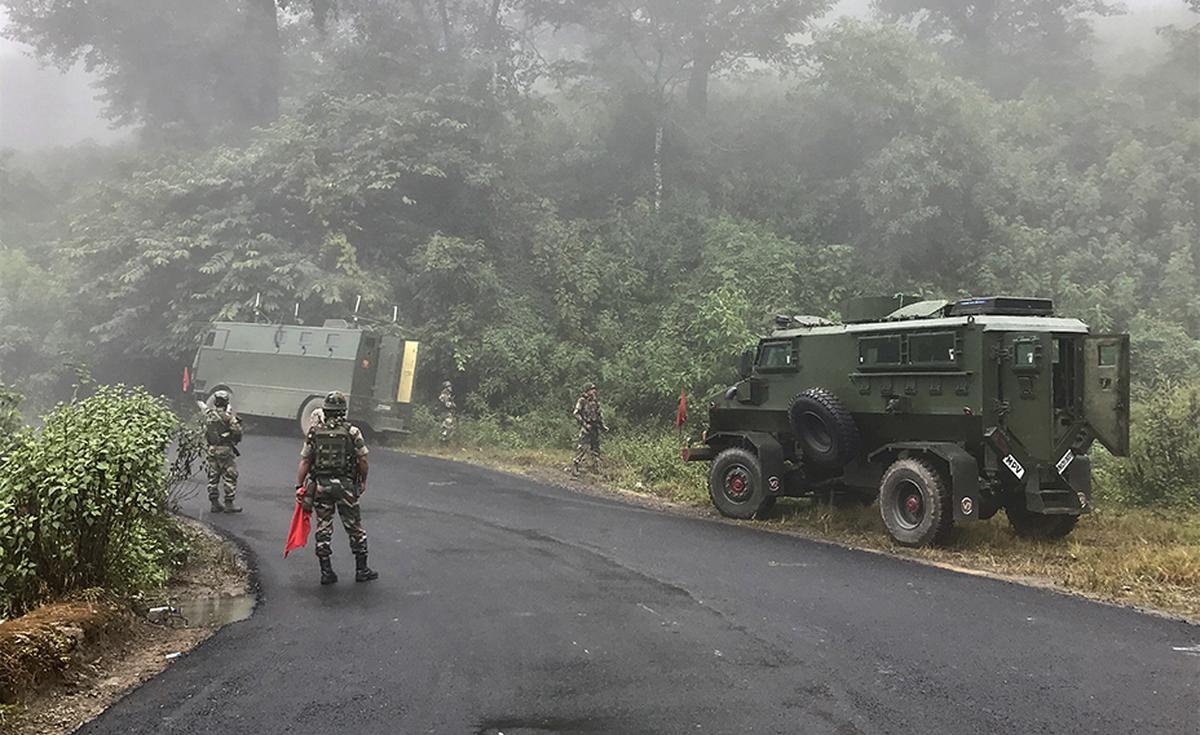 Indefinite ban on free movement of Myanmar nationals hits border trade; affects livelihood of thousands of villagers