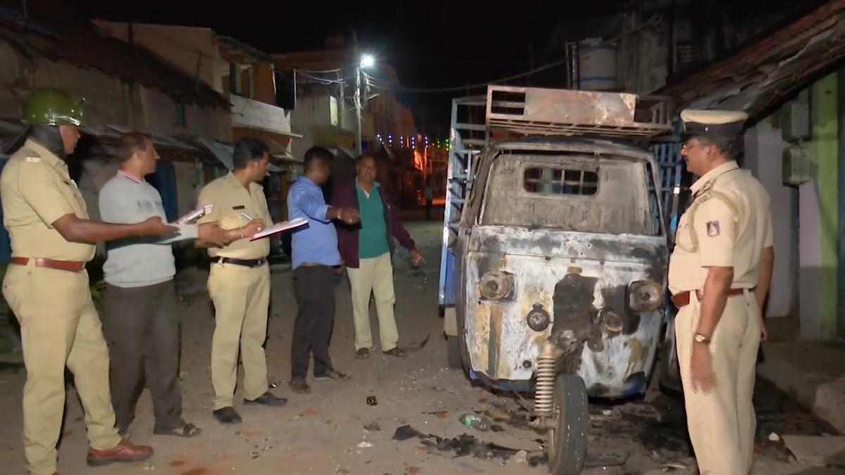 Competitive sloganeering whipped up frenzy before communal violence erupted in Nagamangala, says FIR