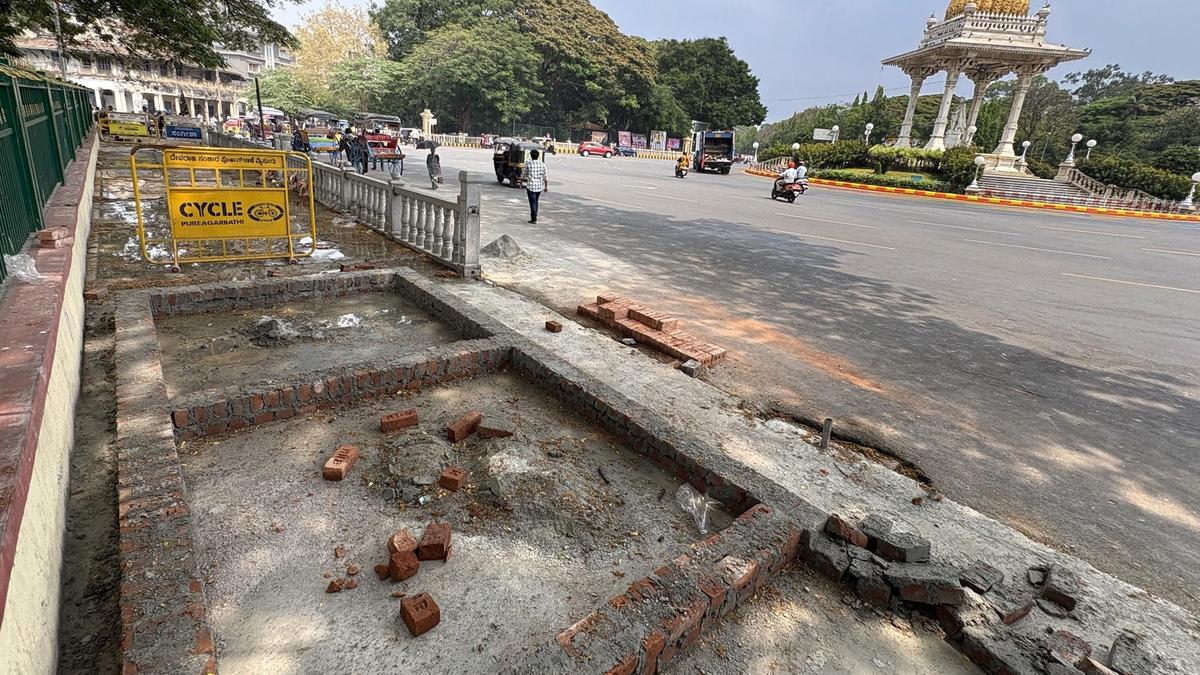 Tonga Experience Centre near Town Hall sparks heritage row in Mysuru