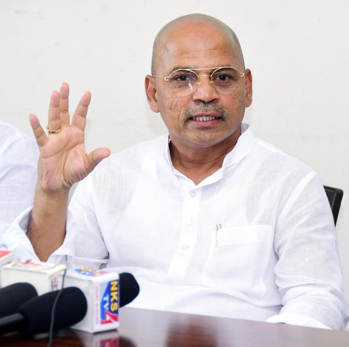 Medical Education Minister Sharan Prakash Patil. 