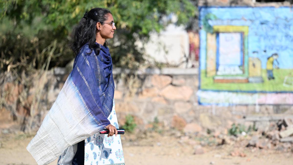 Women in Rajasthan’s Jalore, almost disconnected