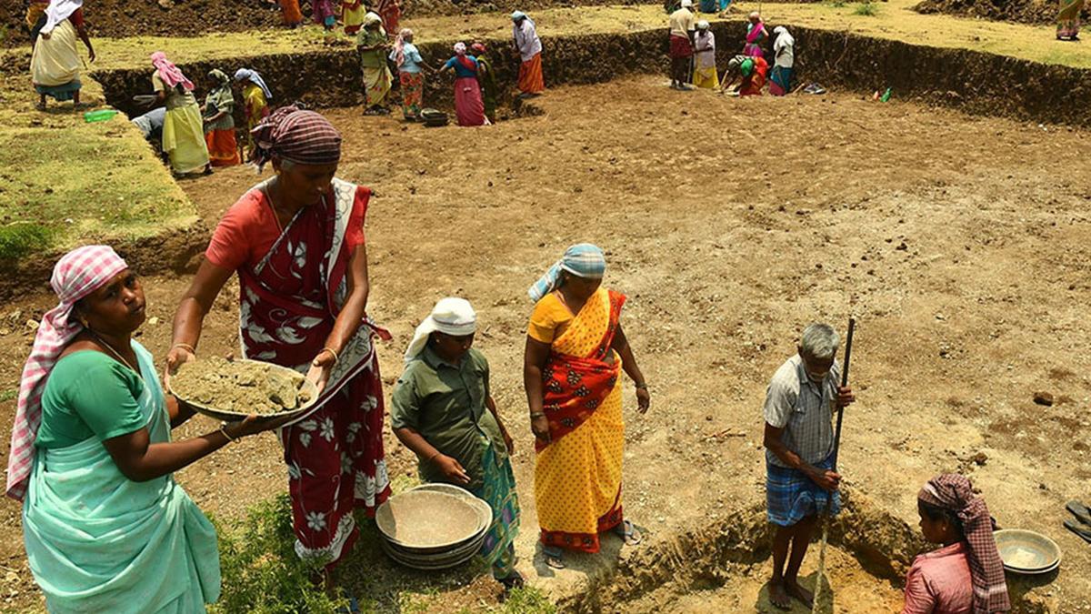 Dwindling work days hit rural job scheme workers in Tiruchi