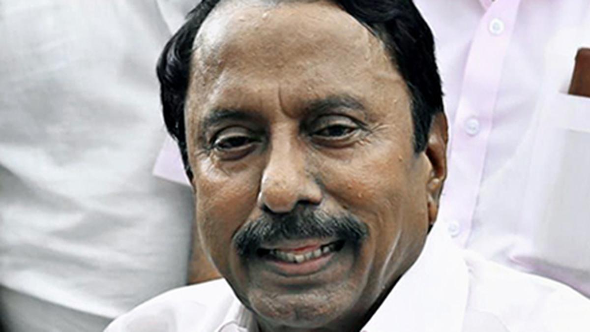 Sengottaiyan meets Amit Shah, Nirmala
Sitharaman in New Delhi