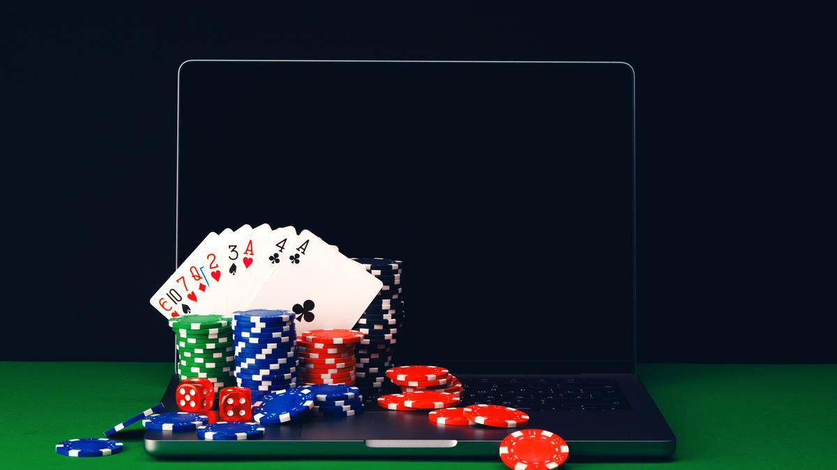 IT Ministry opens real money games ban, esports registration rules, up for consultation