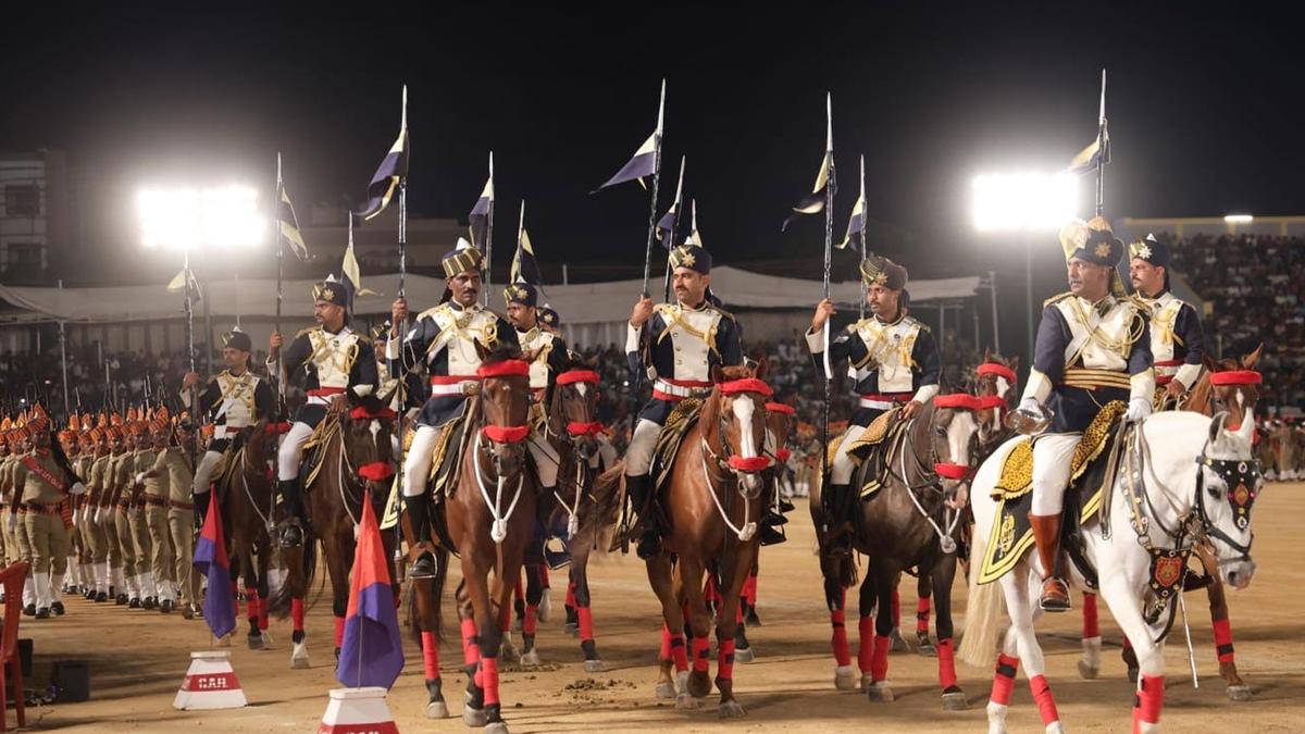 Torchlight Parade brings the curtain down on Dasara celebrations in Mysuru