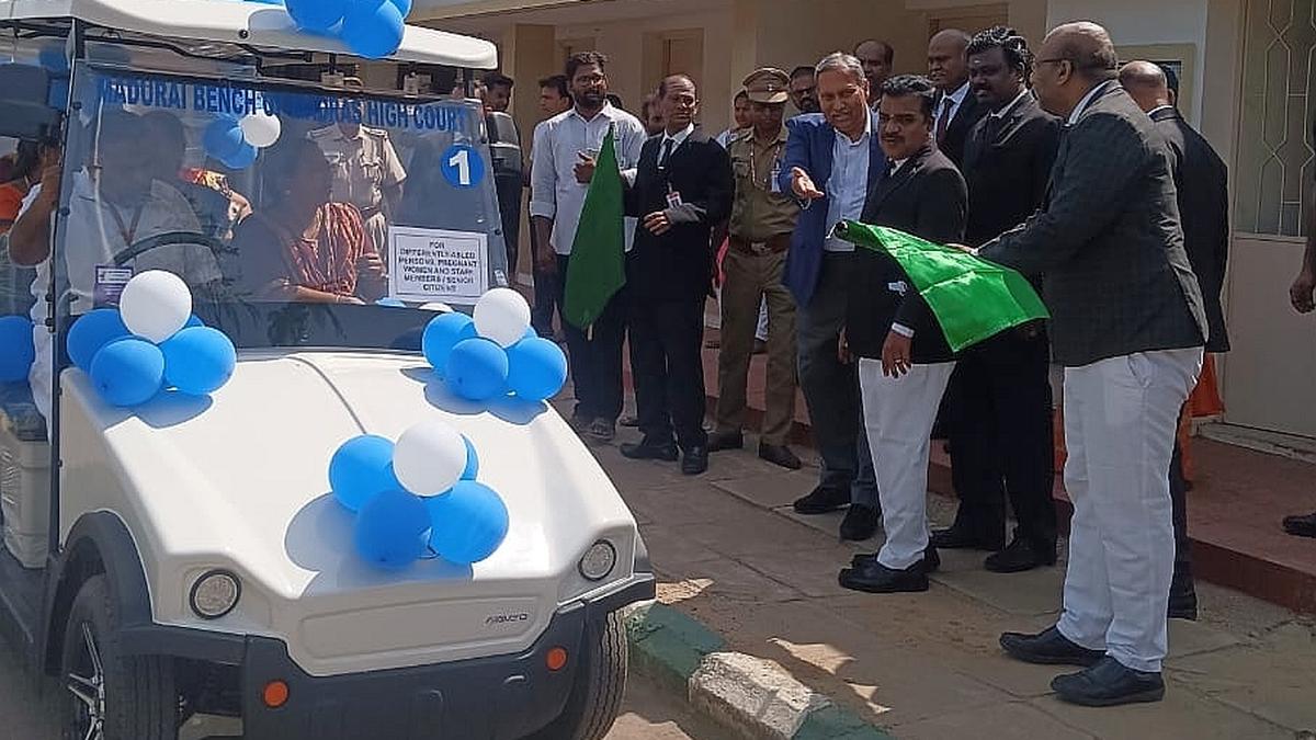 Madurai Bench of Madras High Court gets battery operated cars