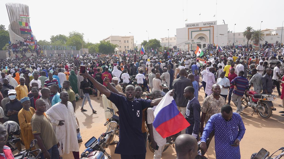 Niger’s military ruler warns against foreign meddling, urges population to defend the country