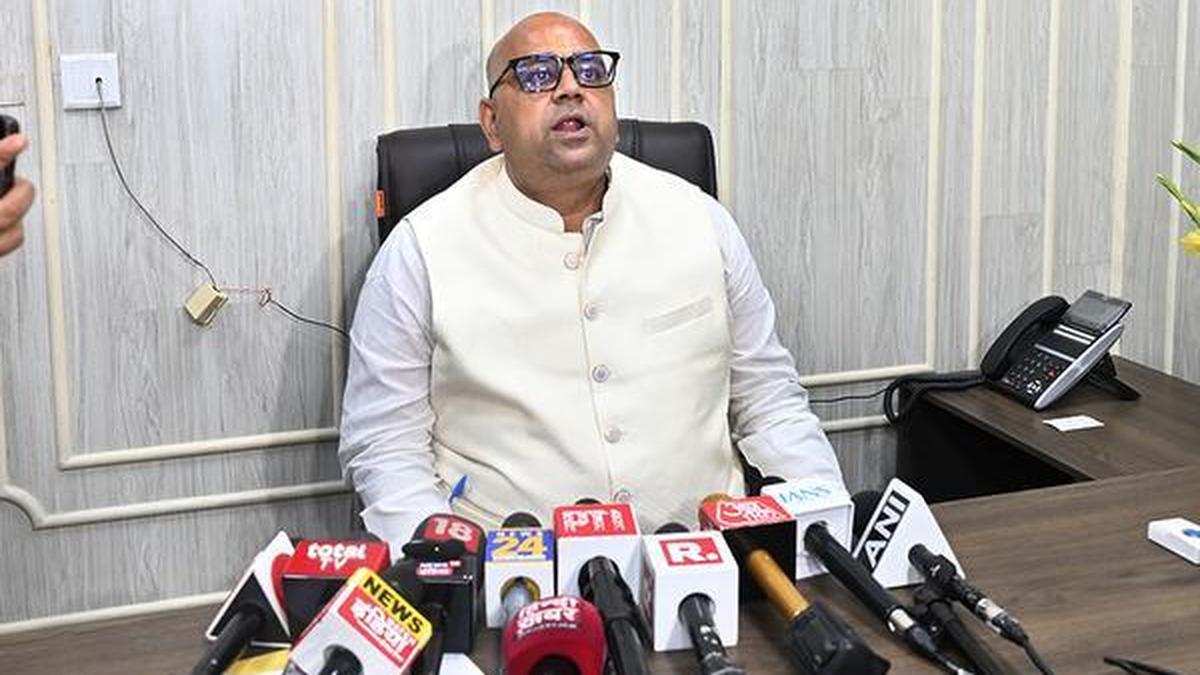 Health Minister launches cancer screening vans under CAPS