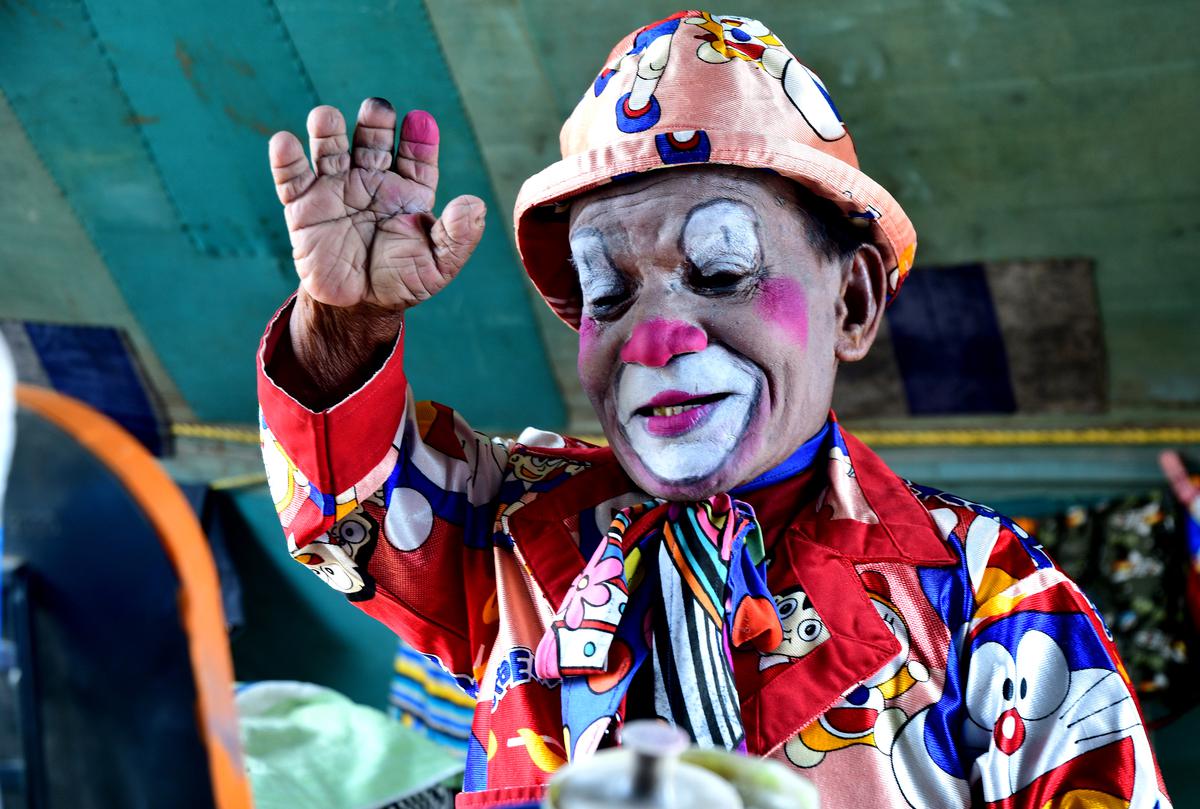 Watch | Meet India’s oldest circus clown - The Hindu
