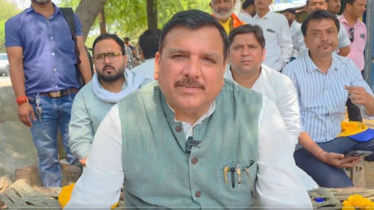 AAP foot march arrives in Hathras; Sanjay Singh slams Centre for unemployment, divisive politics