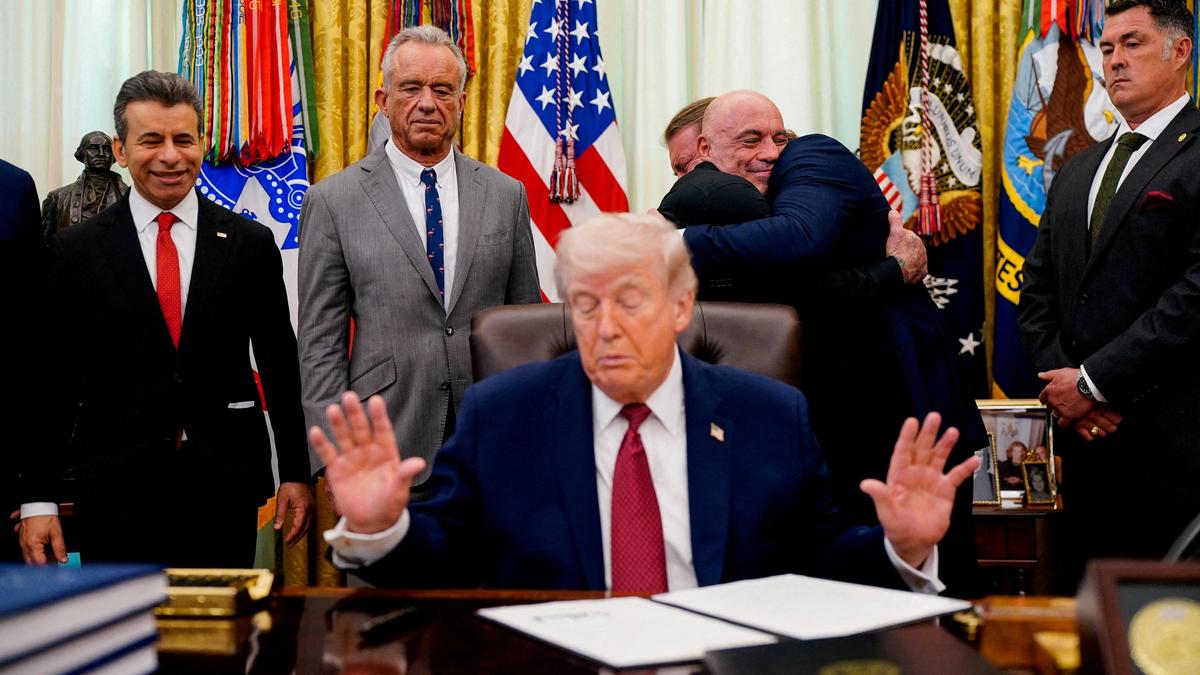 Iran ‘reviewing new proposals’ put forward by U.S.; Trump says cannot ‘blackmail’ with Strait of Hormuz