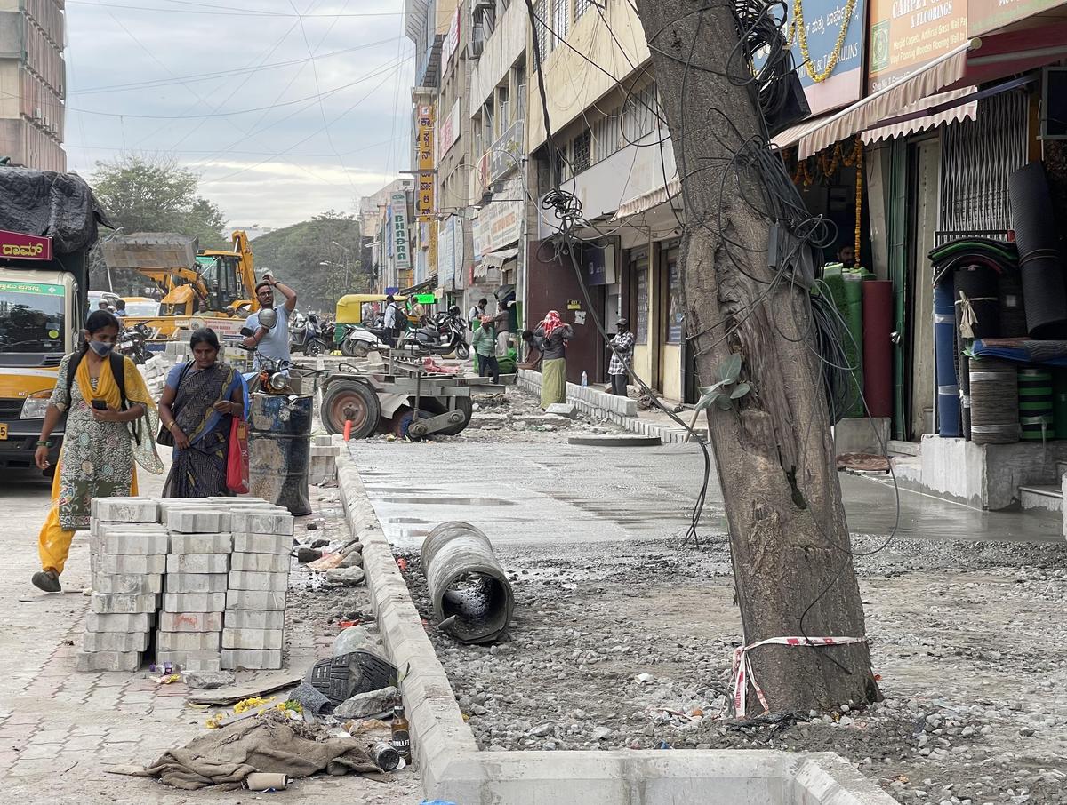 As J.C. Road is a key connector between South Bengaluru and the city’s central areas, the chaotic road condition has made daily commute a nightmare for motorists.  