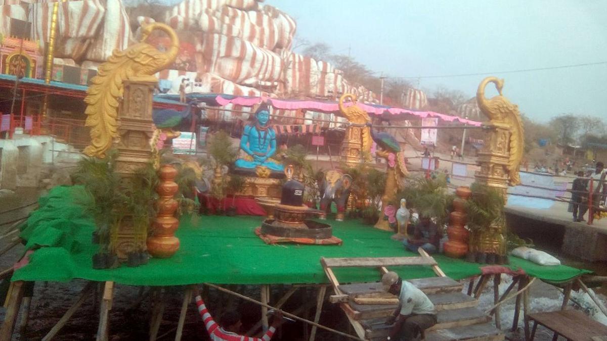 Vana Durga Bhavani temple closed