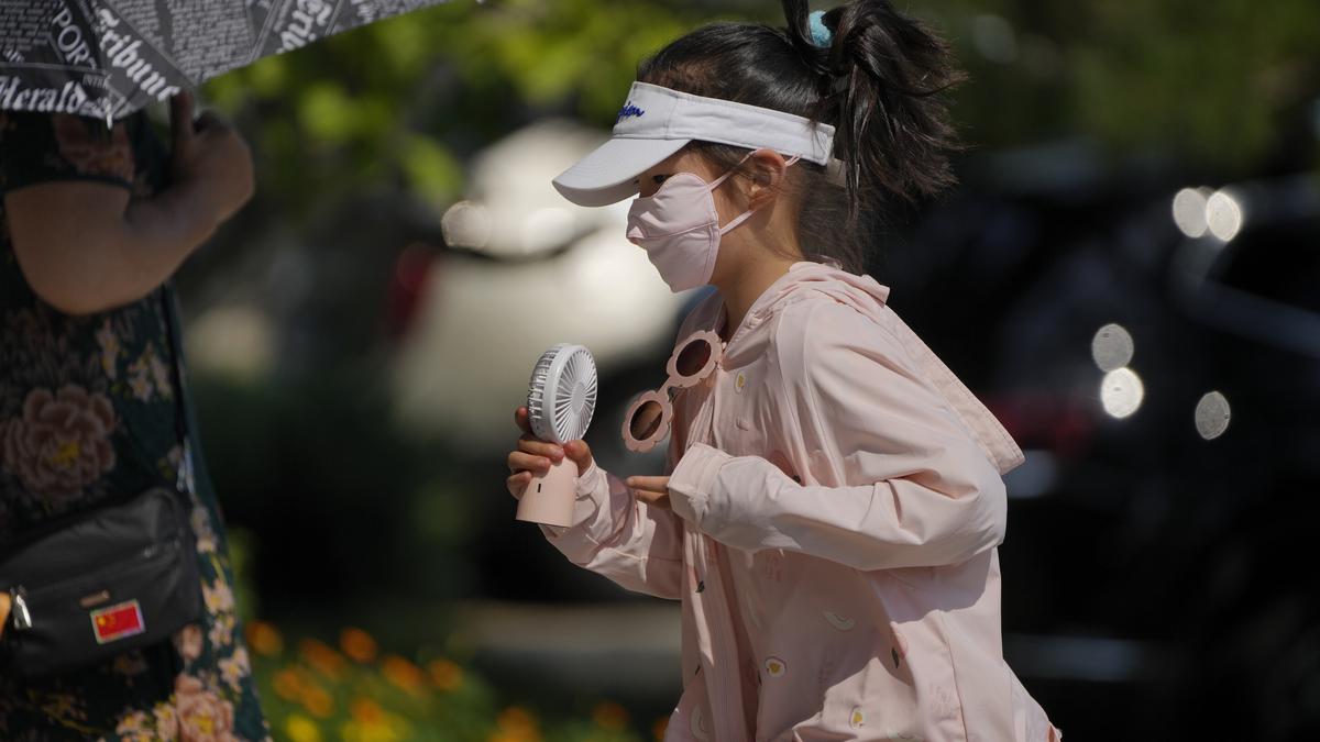China reports record temperature for mid-July at 52.2 degrees Celsius