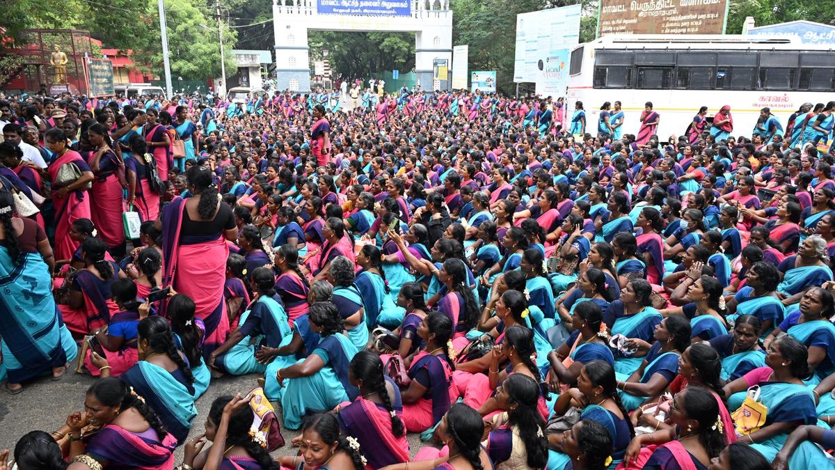 Anganwadi workers ask for immediate fulfilment of DMK&rsquo;s election promises