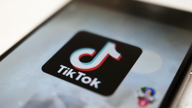  TikTok-let-through-disinformation-in-political-ads-despite-its-own-ban-Report