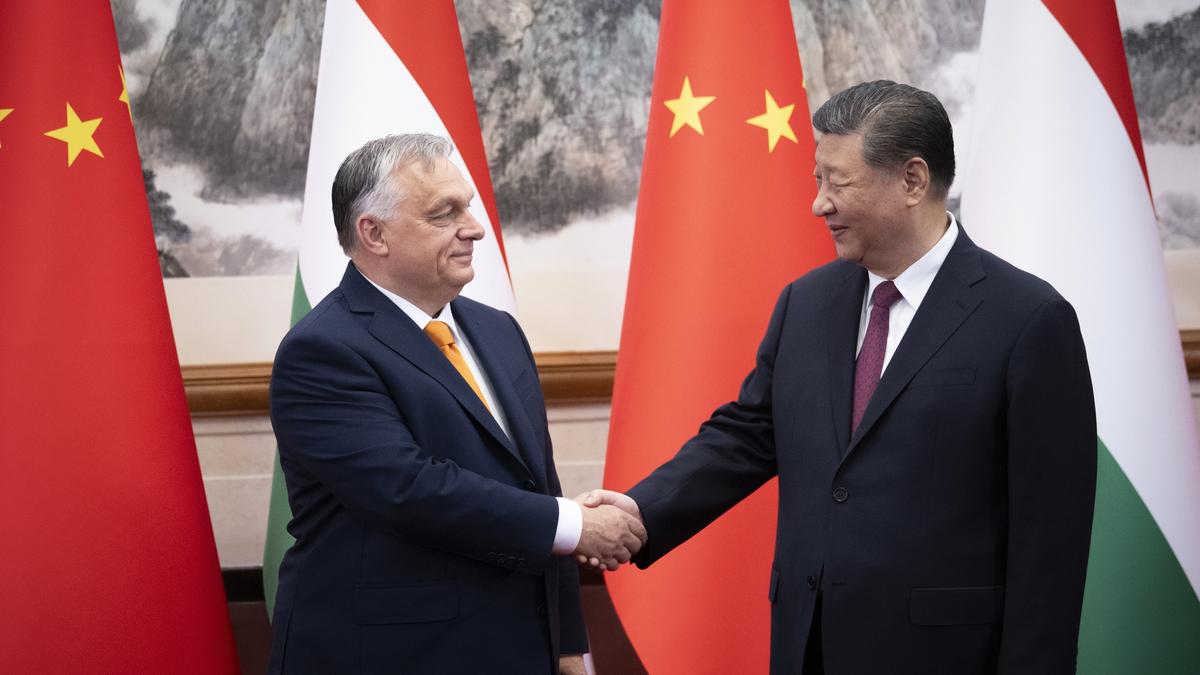 China’s Xi calls on world powers to help Russia and Ukraine resume direct dialogue