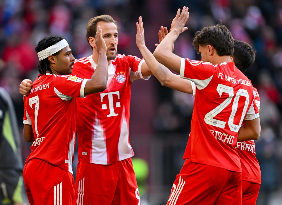 Bayern Munich’s Serge Gnabry, Harry Kane, Tom Bischof and Raphael Guerreiro