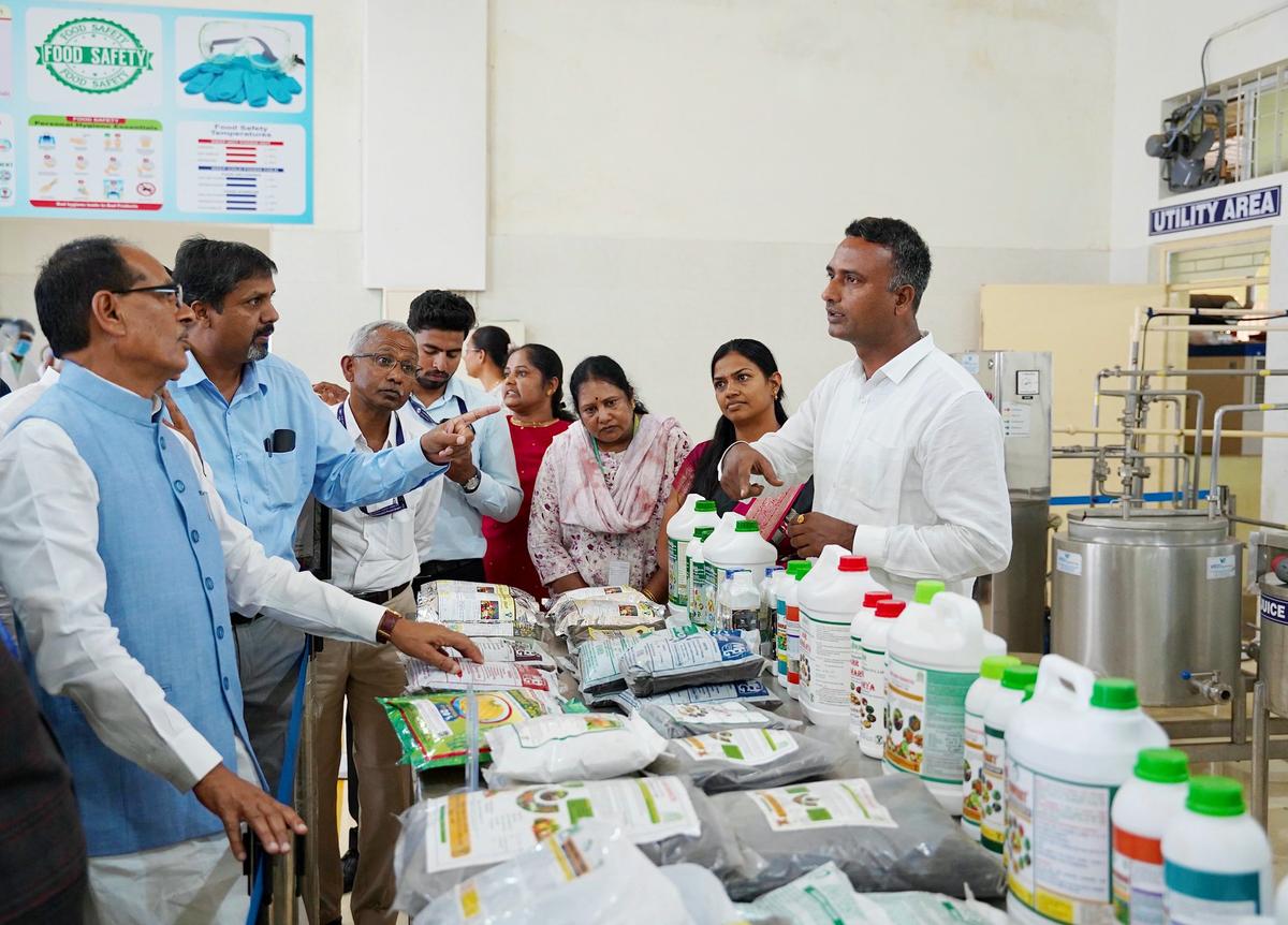 Union Agriculture Minister Shivraj Singh Chouhan during the foundation stone-laying ceremony of the Biosafety Laboratory under the ‘Viksit Krishi Sankalp Abhiyan’, at IIHR in Bengaluru on June 8, 2025. 