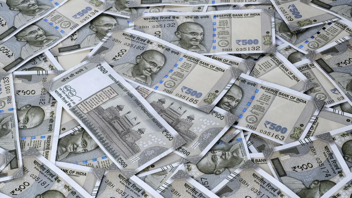 Rupee slumps 25 paise to close at all-time low of 90.74 against U.S. dollar