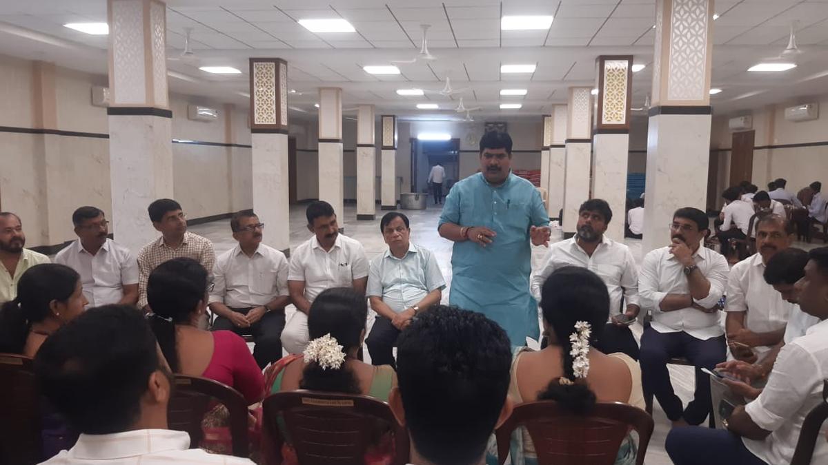 MCC to spend ₹1.39 crore to illuminate roads leading to Kudroli Gokarnanatha and other temples during Dasara