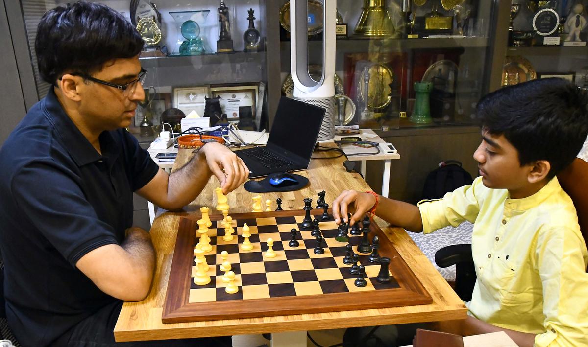 Viswanathan Anand launches academy, will personally monitor progress of  young chess prodigies- The New Indian Express