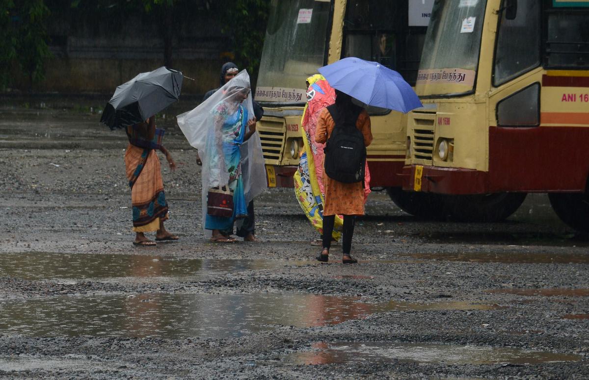 T.N. Rains: Transport services remain normal in Chennai despite rain lashing the city