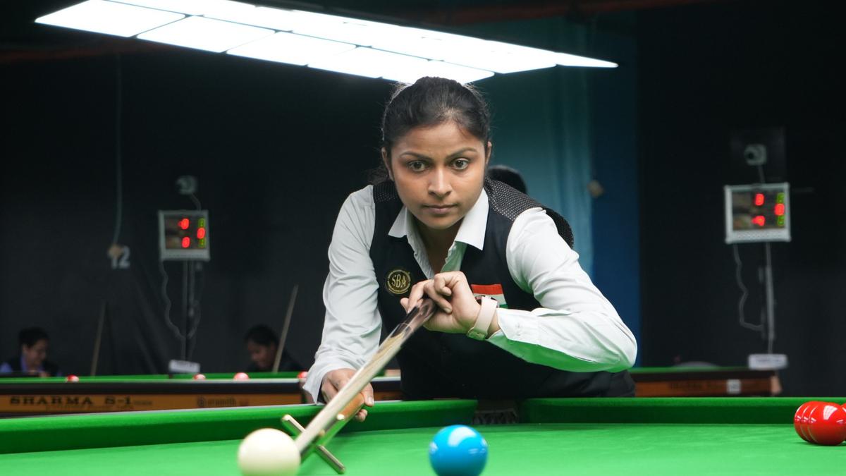 Amee and Umadevi storm into women’s 15-Red snooker quarterfinals