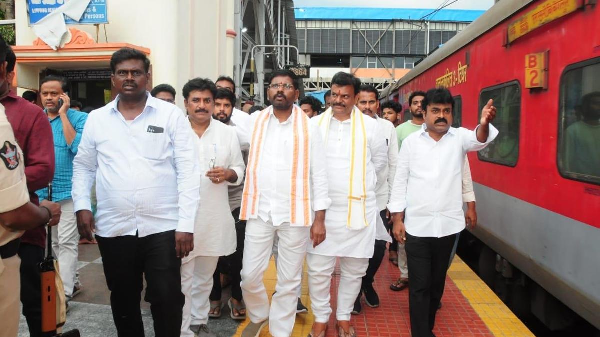 A.P. BJP president urges cadres to prepare for local body polls