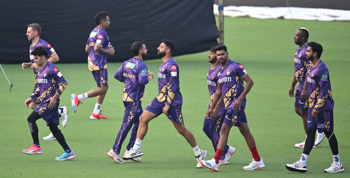 KKR players during a practice session at the Eden Gardens.