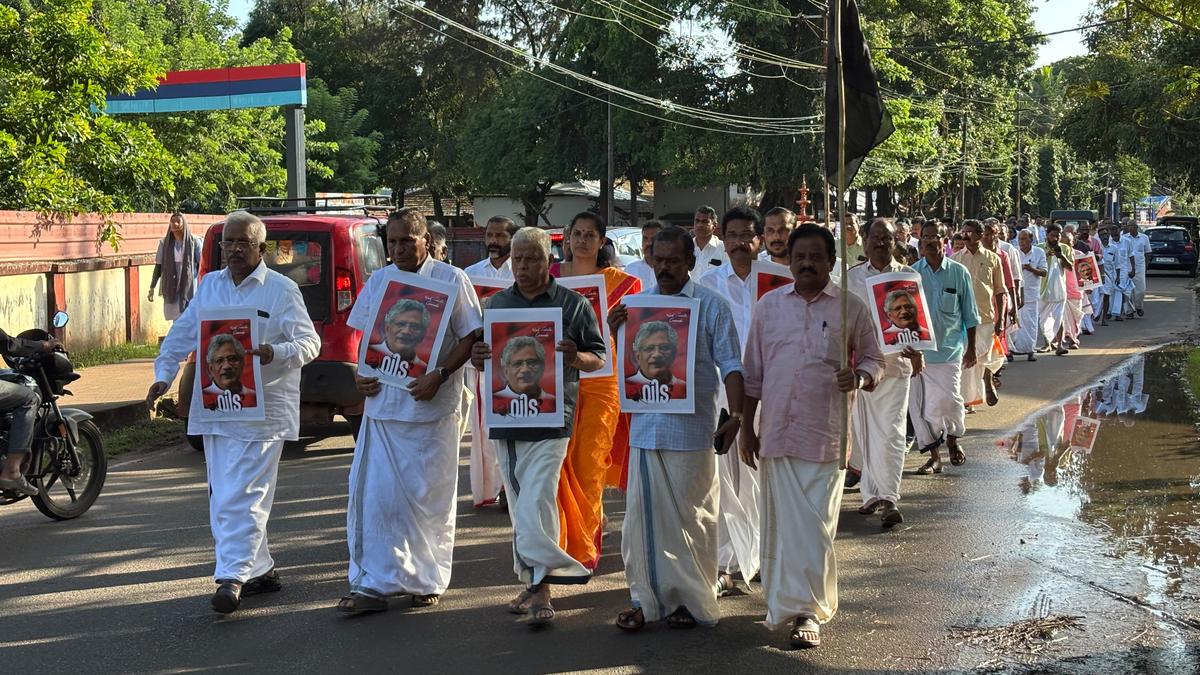 CPI(M) Kannur district committee mourns passing of Sitaram Yechury