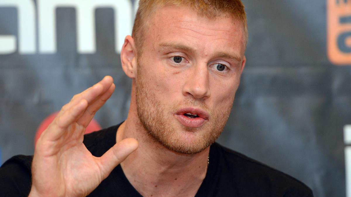 Former England cricketer Flintoff injured in Top Gear accident