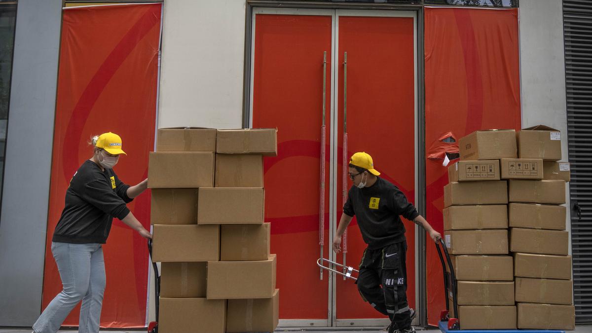 China's GDP grew by 4.5% in Q1, boosted by consumption