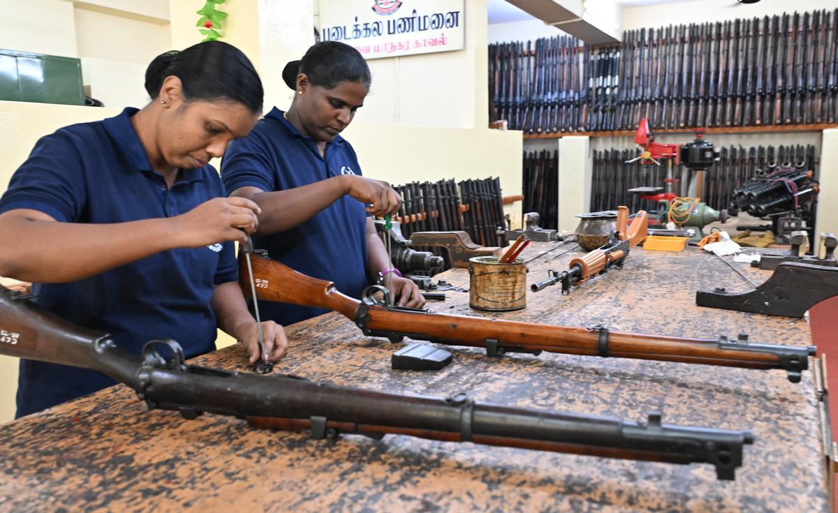 FOR COIMBATORE, 15/10/2024:
 (for Metroplus story):
Women cops J Jebasheela and J Indumathi are the first in Tamil Nadu to join the Armory Workshop of Coimbatore City Police.
PHOTO: Siva Saravanan S / The Hindu.