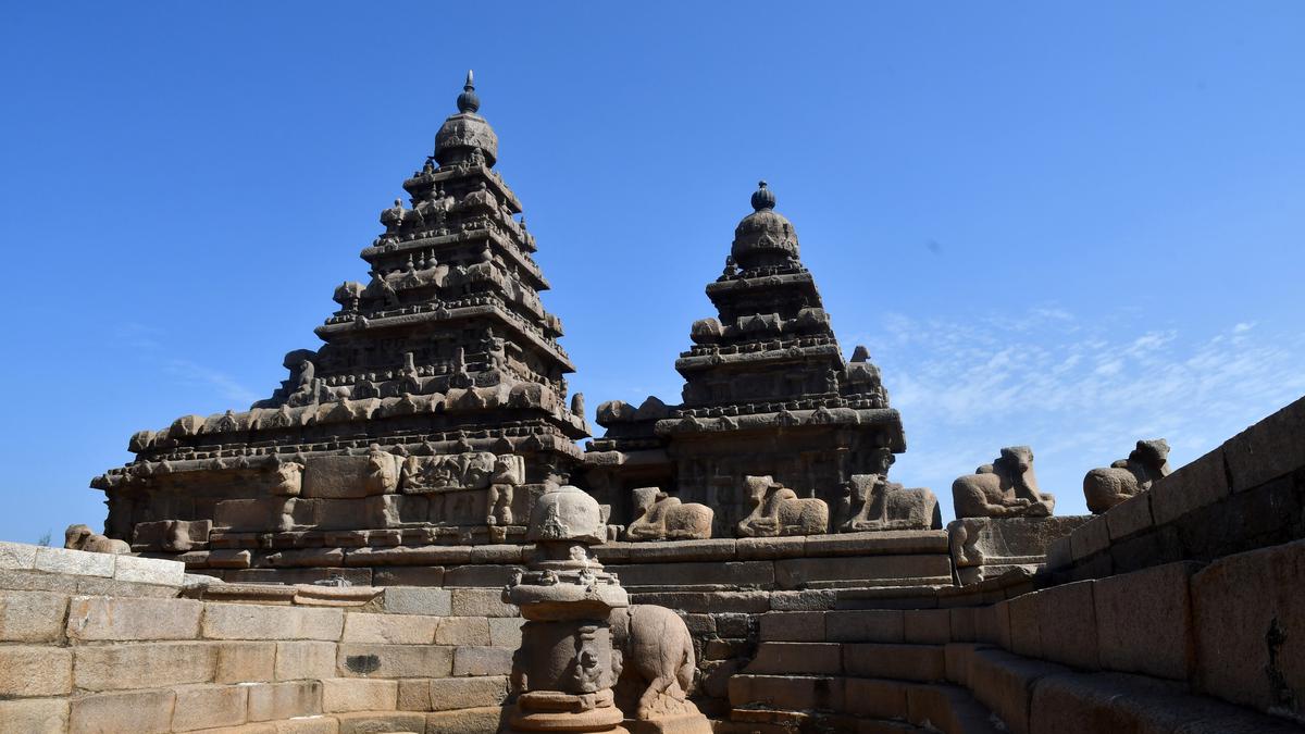 This children’s book on Mahabalipuram explores the Shore Temple and other stone sculptures