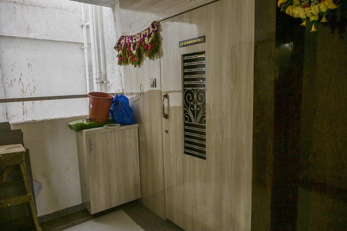 The flat belonging to accused Sulochana Gadekar where the police conducted a raid and recovered multiple vials of hormonal injections.