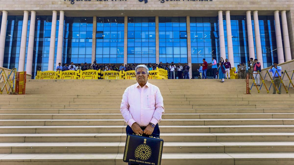 Gujarat budget presented in the Assembly Gujarat budget presented in the Assembly