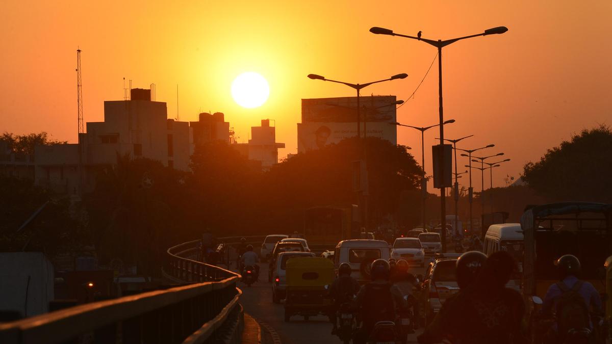 Bengaluru’s heat islands hit labourers, traffic personnel the hardest