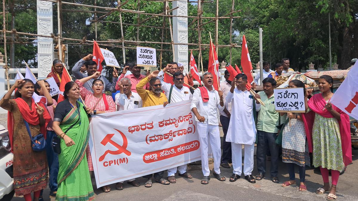 CPI-M activists protest against visit of Prime Minister Narendra Modi to Kalaburagi