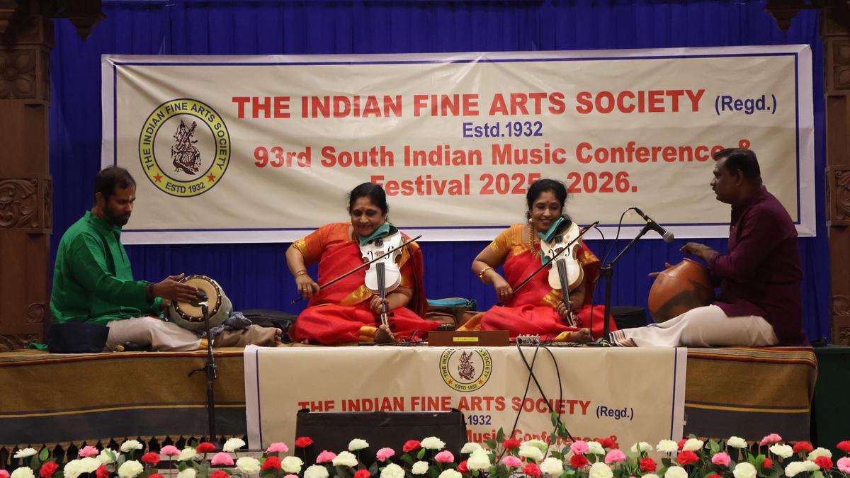 Violin duo, Lalitha and Nandini, blended virtuosity with refinement
