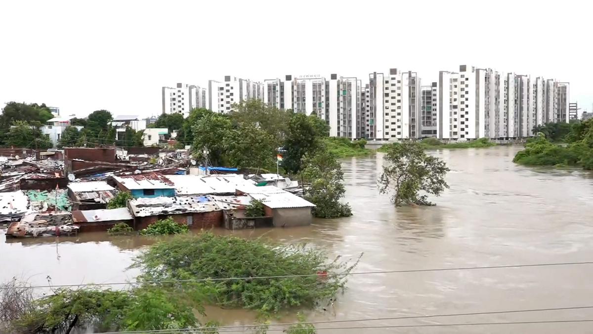 Inundaciones en Gujarat EN VIVO: el número de muertos aumenta a 28; el primer ministro Modi pregunta al CM Bhupendra Patel sobre las medidas de socorro