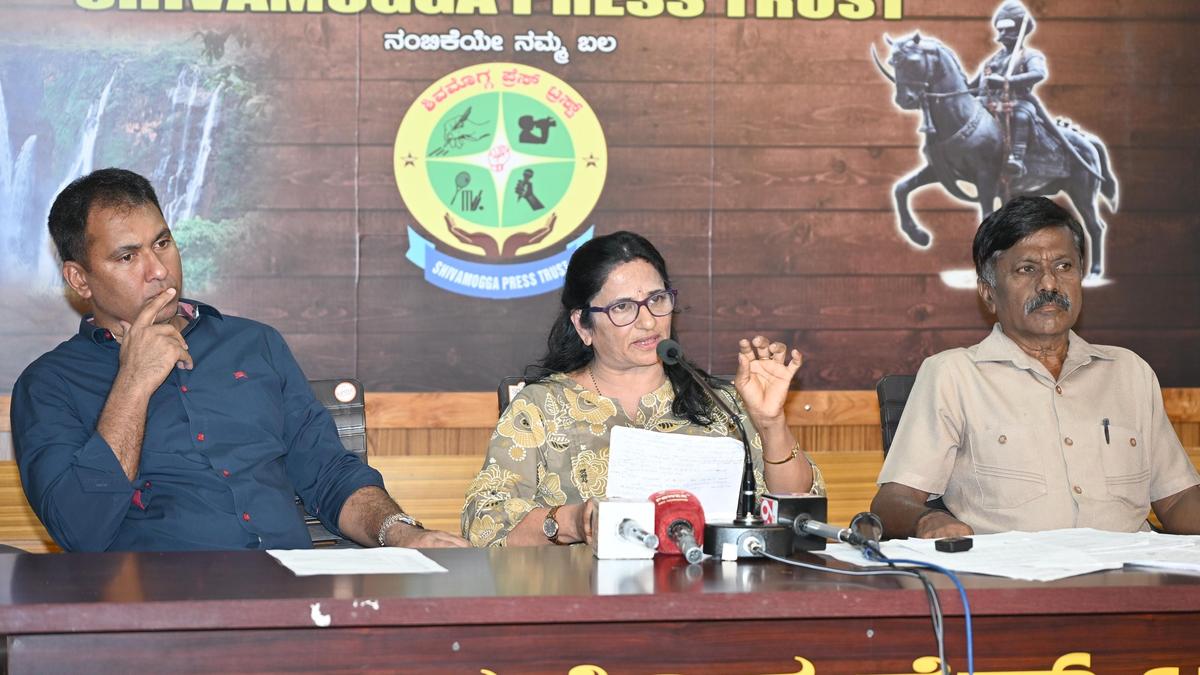 Shareholders thank State govt. for ordering inquiry against three cooperative societies of Tirthahalli