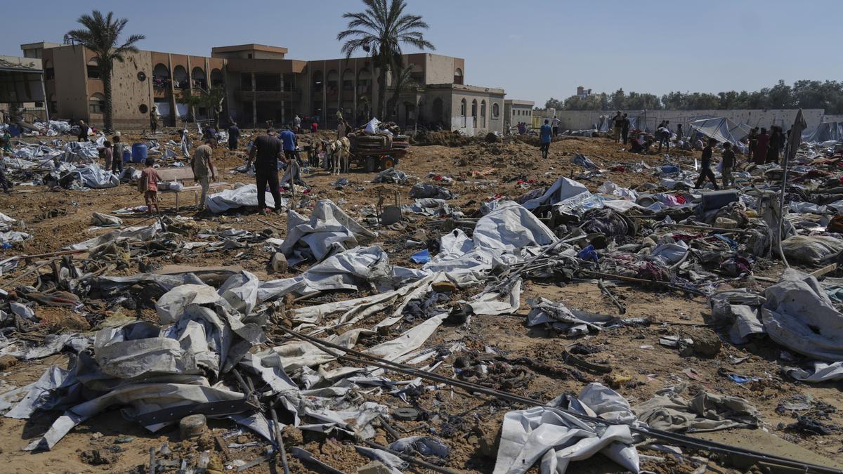 https://th-i.thgim.com/public/incoming/cplwgu/article69960700.ece/alternates/LANDSCAPE_1200/Israel_Palestinians_Gaza_34612.jpg