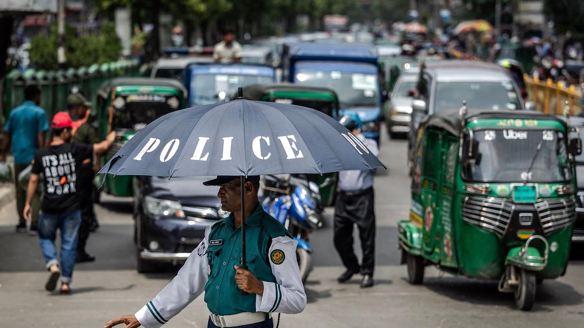 Bangladesh crisis: Police call off strike; set to join work on August 12